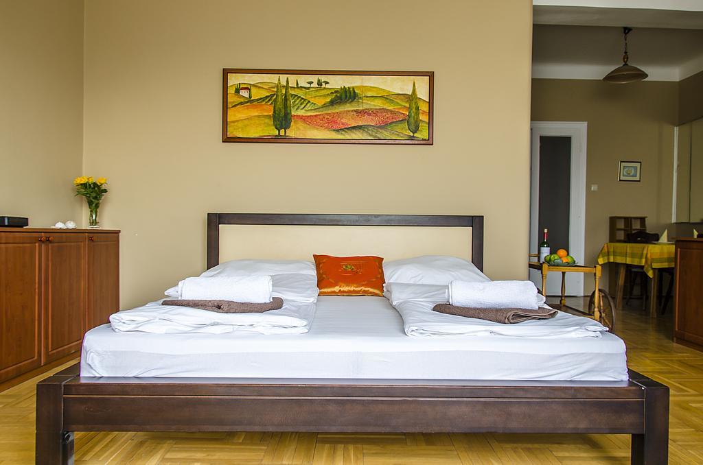 Danube Pest-Side Apartment Budapest Luaran gambar