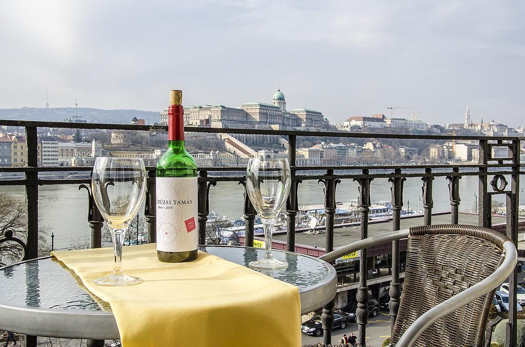 Danube Pest-Side Apartment Budapest Luaran gambar